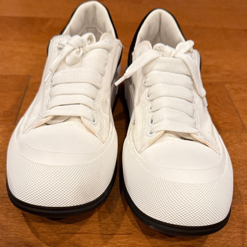 Alexander McQueen White and Black Sneakers